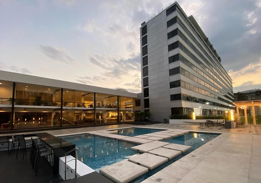 HOTEL EUROBUILDING TAMA SAN CRISTOBAL